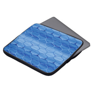 Undulating Blue Ogee Pattern Laptop Sleeve