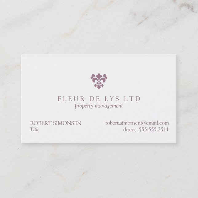 Une Fleur de Lis Business Card (Front)