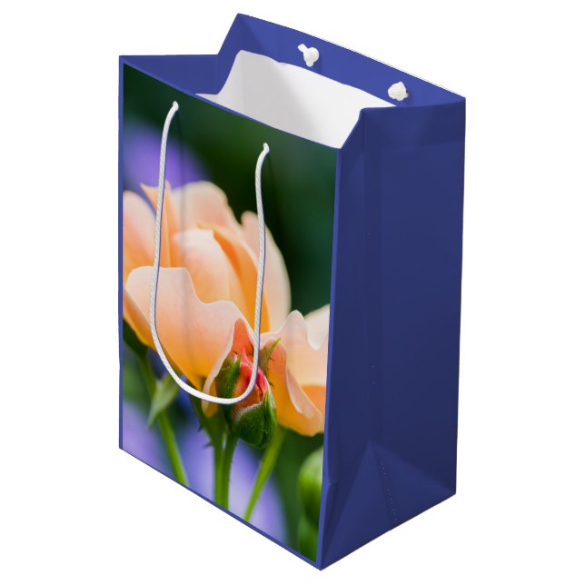 unfolding desire medium gift bag (Front Angled)