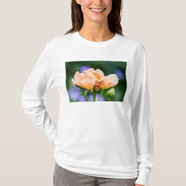 unfolding desire T-Shirt (Front)