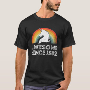 Unicorn Awesome Since 1982 40Th Birthday 40 Years T-Shirt