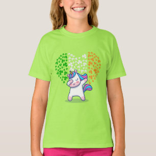 Unicorn Dabbing love valentine Irish Ireland Flag  T-Shirt