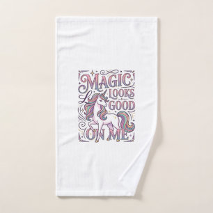 Unicorn Magic Looks Good on Me Trendy Shirt Graphi Hand Towel