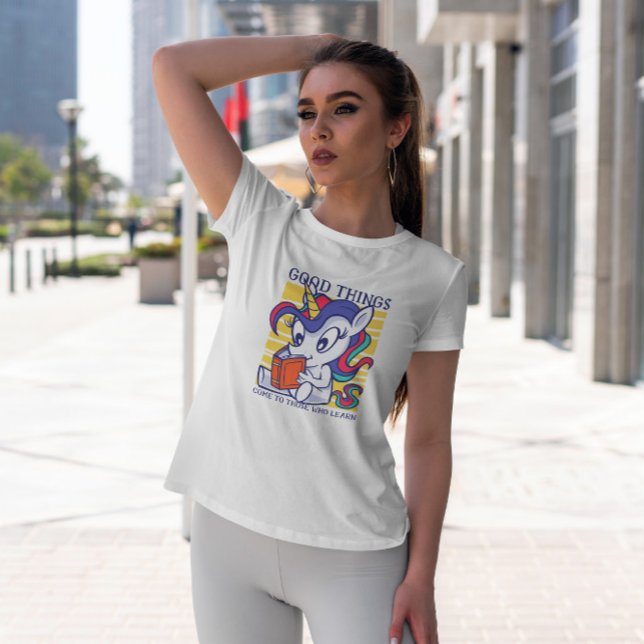 Unicorn Reading   T-Shirt (Creator Uploaded)