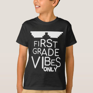 Unique Baby Boys First Grade Vibes Only, kids T-Shirt
