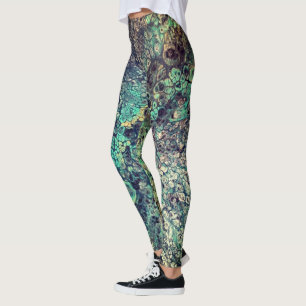 Unique motives for unique movements. leggings