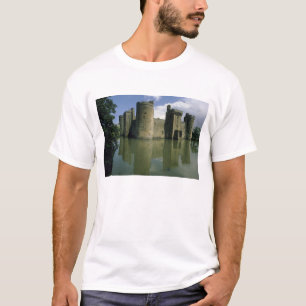 United Kingdom, England, Sussex, Bodiam T-Shirt