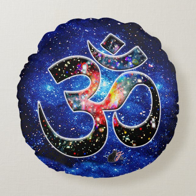 Universal OM Dhyana Round Cushion (Front)