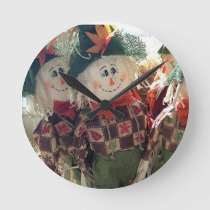 UNSCARY SCARECROW WALL CLOCK