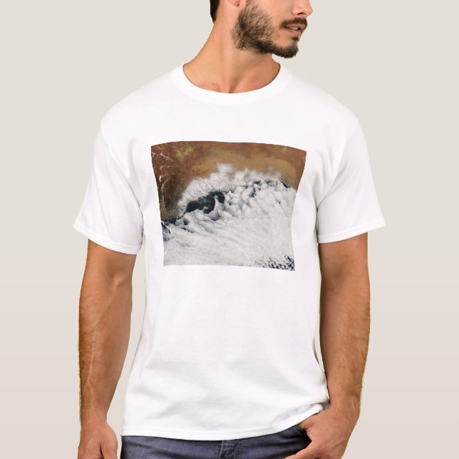 Unusual cloud formations T-Shirt (Front)