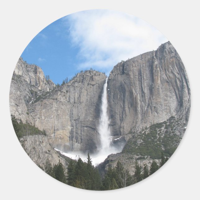 Upper Yosemite Falls Classic Round Sticker (Front)