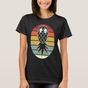 Upside Down Pineapple Retro Swinger Men Women T-Shirt