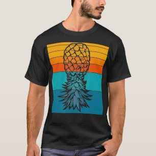 Upside Down Pineapple Swingers Party Retro Biseual T-Shirt