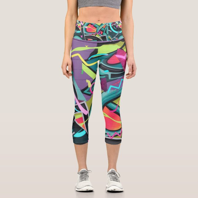 Urban graffiti01 capri leggings (Front)