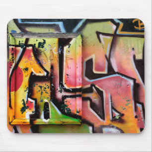 Urban graffitis mouse mat