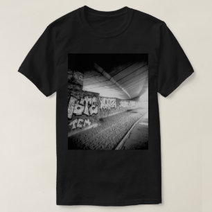 URBAN LONDON PHOTO: UNDER THE WESTWAY FLYOVER  T-Shirt