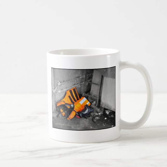 Urbex 1 mug (Right)