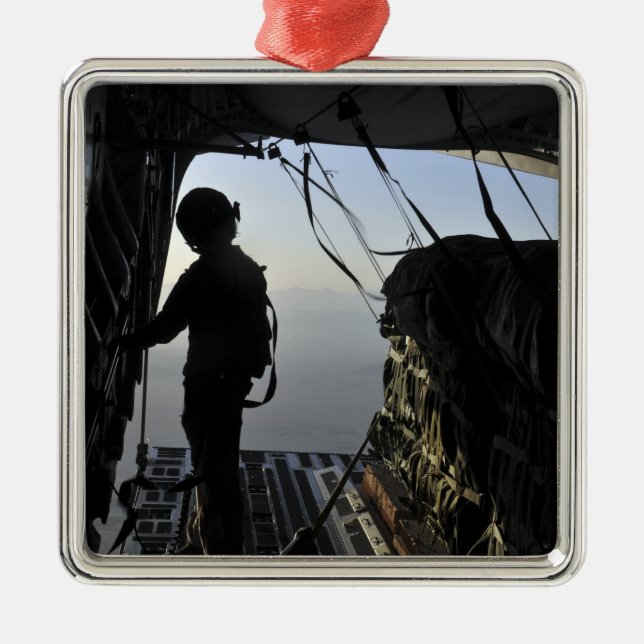 US Air Force loadmaster Metal Tree Decoration (Front)