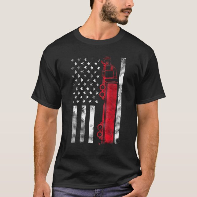 Us American Flag Semi Truck Driver 18 Wheeler Truc T-Shirt (Front)