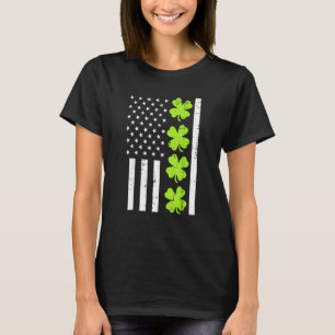 Us American Flag Shamrock St Patricks Day Men Wome T-Shirt