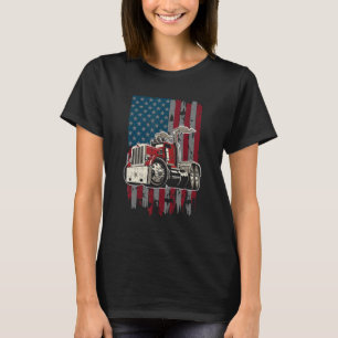 US American Flag USA Trucker Driving Big 18 Wheele T-Shirt