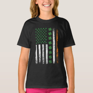 US American Flag with Shamrocks St Patricks Day T-Shirt