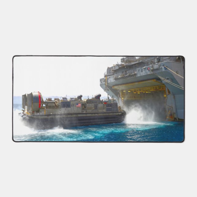 US BEACH ASSAULT - LCAC DESK MAT (Front)