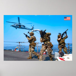 US COMBAT PERSONNEL POSTER