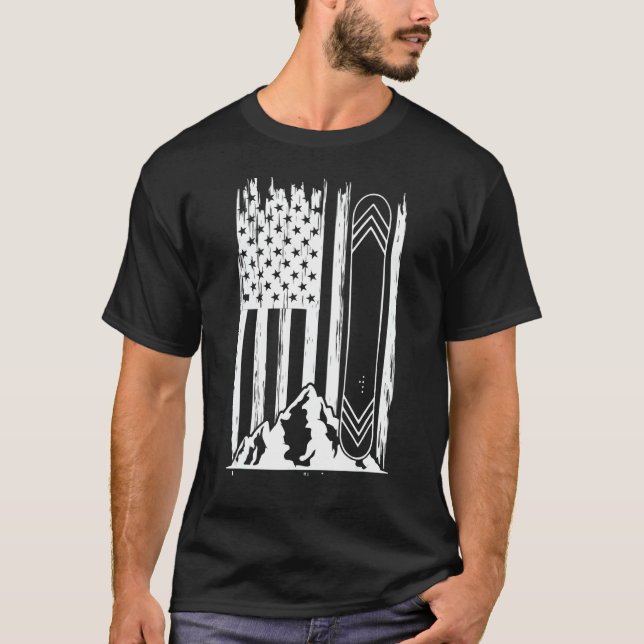 US Flag Snowboard Snowboarder Wintersports T-Shirt (Front)
