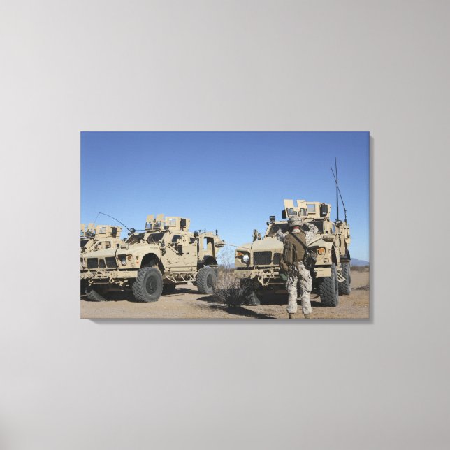 US Marines Canvas Print (Front)