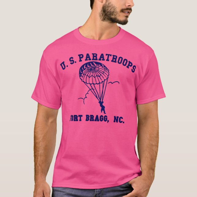 US Paratroops Fort Bragg NC WW2 T-Shirt (Front)