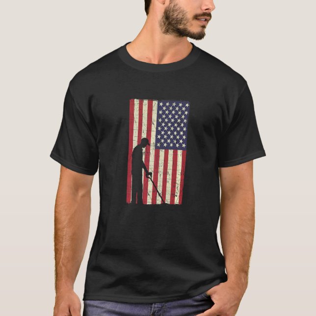 US Patriotic Metal Detector Relic Hunting Metal De T-Shirt (Front)