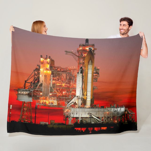 US SPACE SHUTTLE ATLANTIS FLEECE BLANKET (In Situ)