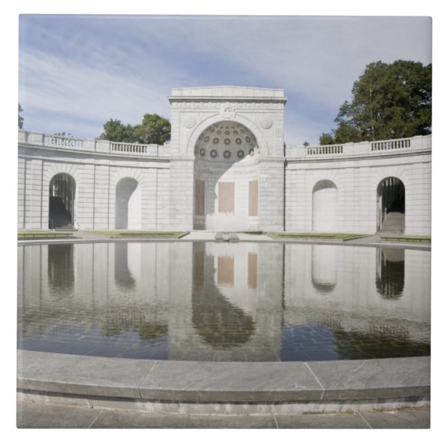 US, VA, Arlington. Women in Military Service for Tile (Front)