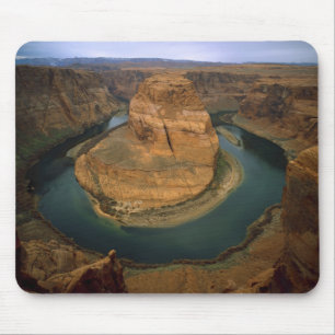USA, Arizona. Horseshoe Bend showing erosion by Mouse Mat