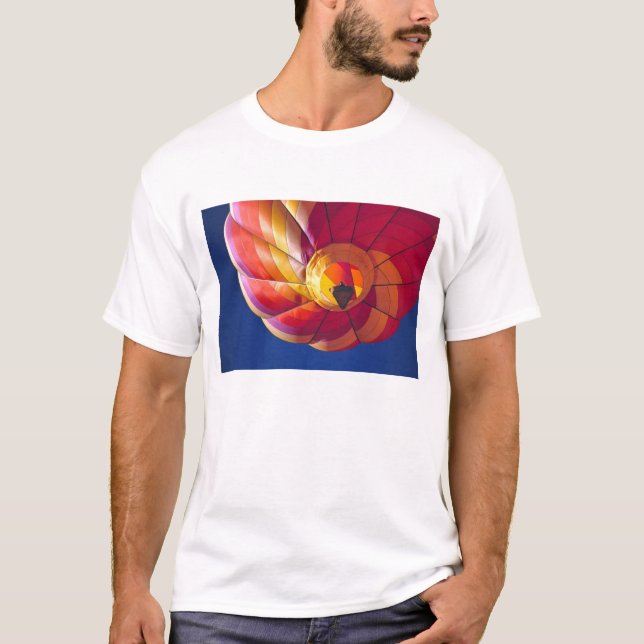 USA, Arizona, Val Vista. A colourful hot-air T-Shirt (Front)