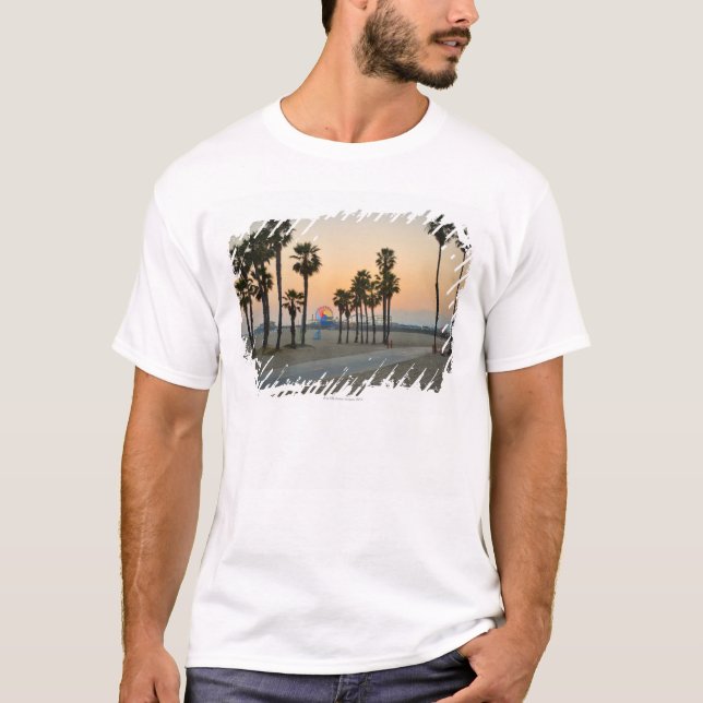 USA, California, Santa Monica Pier at sunset T-Shirt (Front)