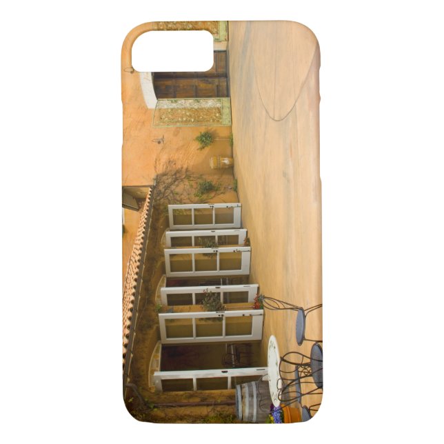 USA, California, Sonoma Valley, Patio at Viansa Case-Mate iPhone Case (Back)