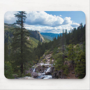 USA, California. Yosemite Valley Vista Mouse Mat