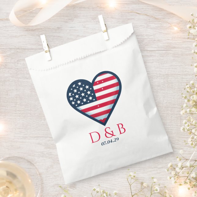 USA Couple Heart Wedding Favour Bags (Clipped)