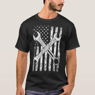 Usa Flag Auto Mechanic Tools Patriotic Vintage Dis T-Shirt