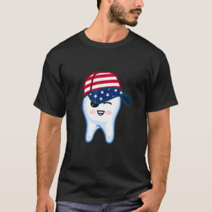 USA Flag Cap Tooth Patriotic Dentistry Dental Hygi T-Shirt