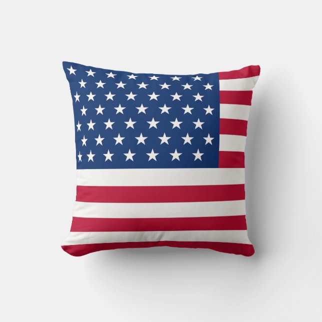 Usa Flag Throw Pillow (Front)