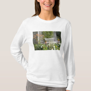 USA, Georgia, Pine Mountain. Chair in the T-Shirt