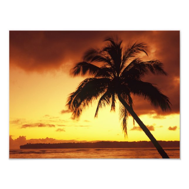 USA, Hawaii, Maui, Colourful sunset in a Photo Print (Front)