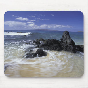 USA, Hawaii, Maui, Maui, Makena Beach, Surf on Mouse Mat