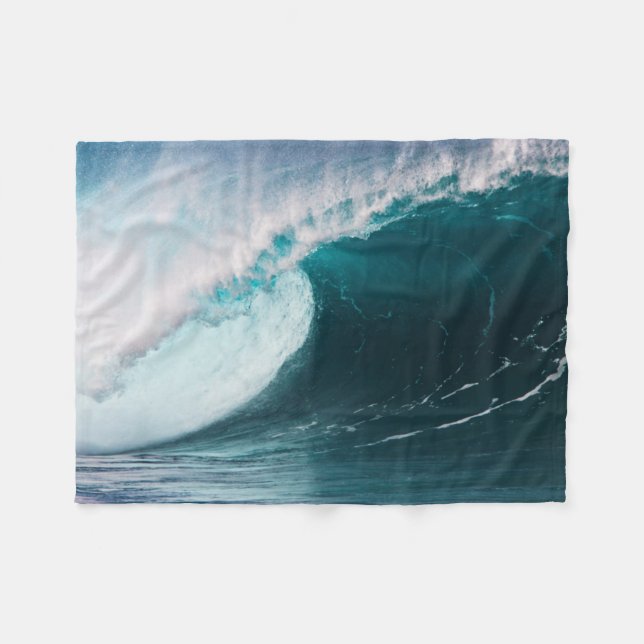 USA, Hawaii, Oahu, Large waves Fleece Blanket (Front (Horizontal))