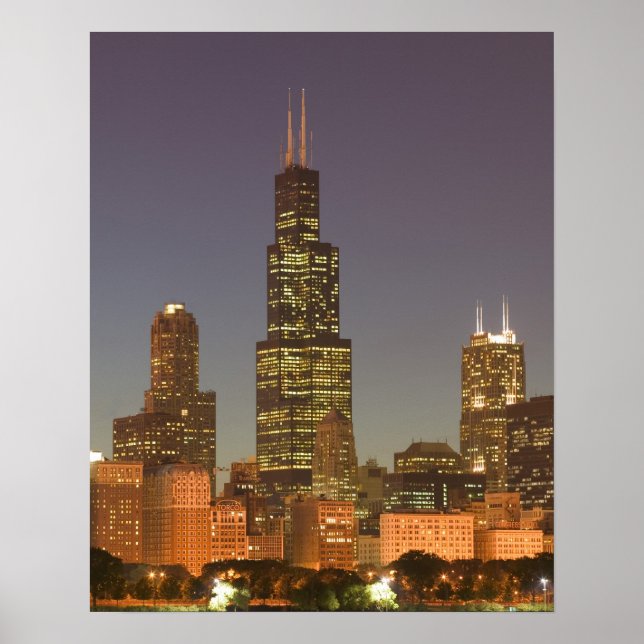 USA, Illinois, Chicago: City Skyline / Evening Poster (Front)