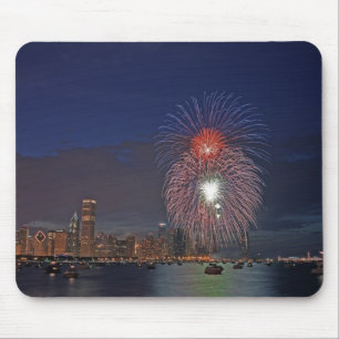 USA, Illinois, Chicago, Fourth of July fireworks Mouse Mat