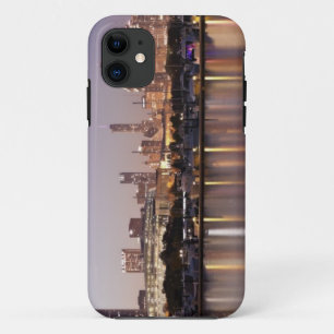 USA, Illinois, Chicago skyline at dusk iPhone 11 Case